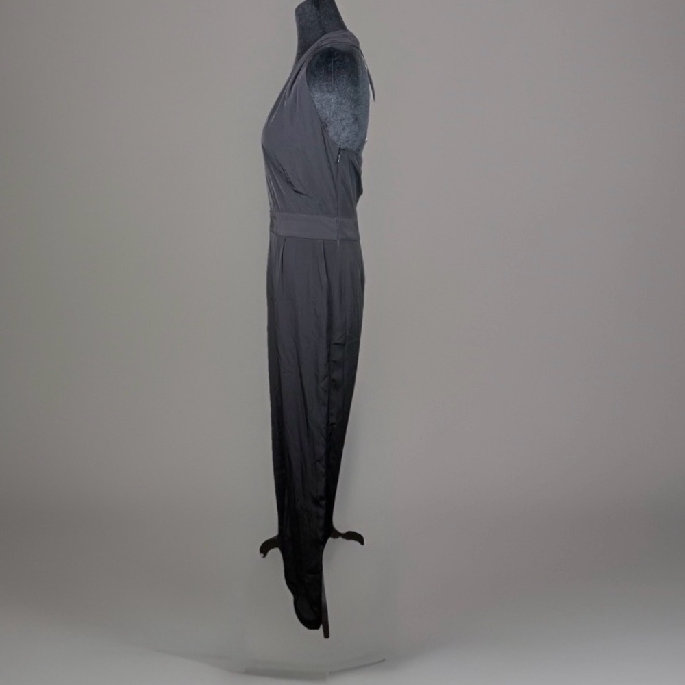 Express Black Backless jumpsuit- size 4 - Picture 11 of 16